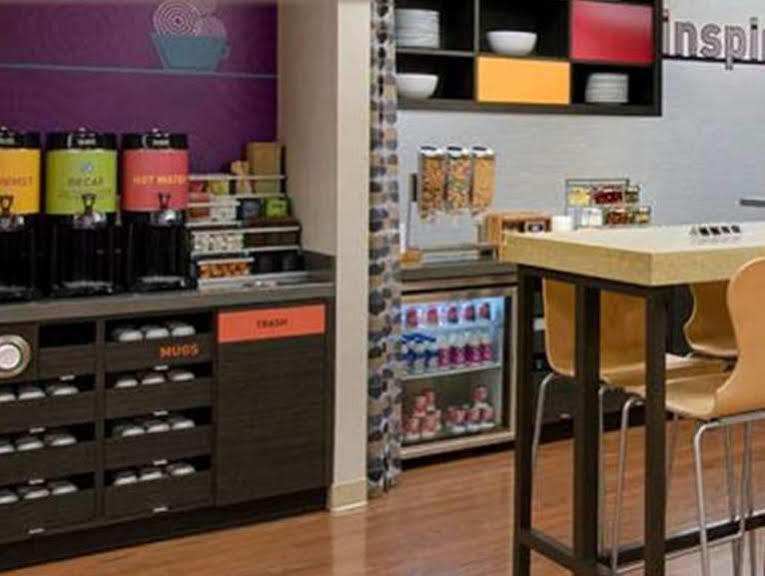 里奇兰希尔顿欣庭套房酒店 外观 照片